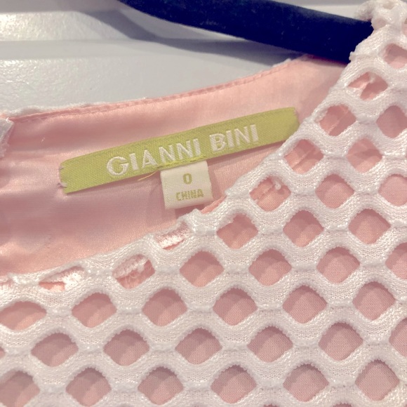 GB lace white dress- never wore - Picture 4 of 4